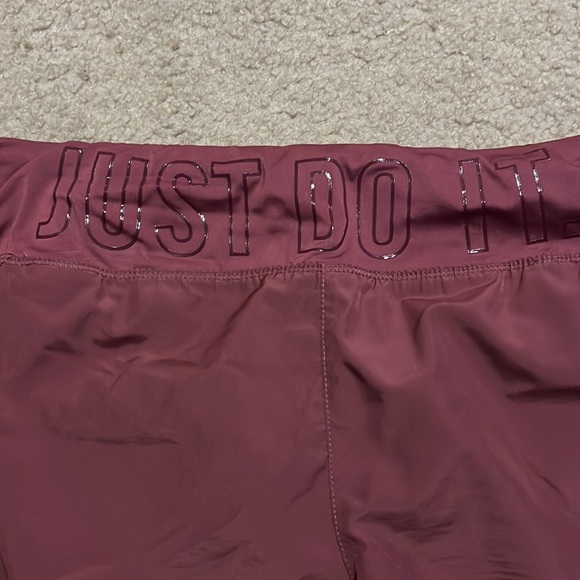 Nike Dry Fit Workout Shorts - Picture 5 of 7